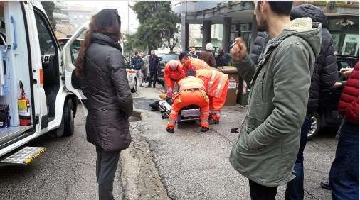 Un tiroteo por motivos racistas deja varios extranjeros heridos en Italia