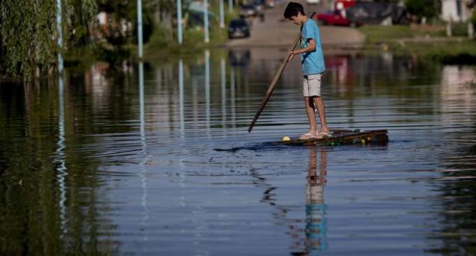 Otra provincia argentina es afectada por inundaciones