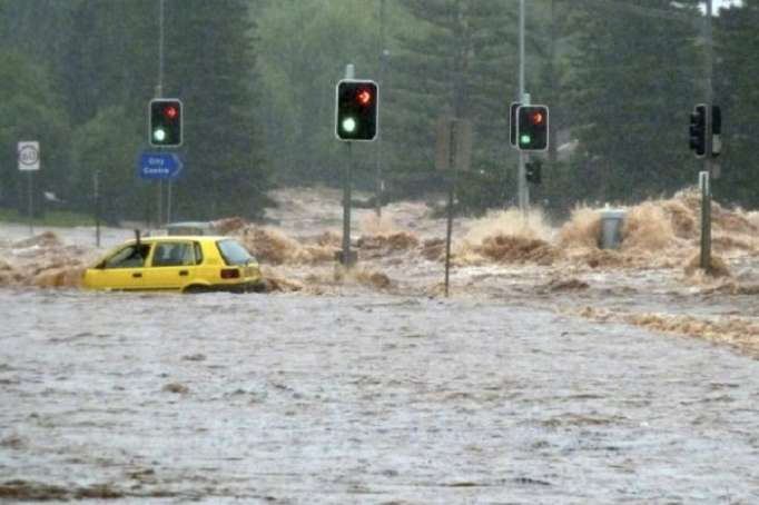 Les images surréalistes des inondations en Australie - VIDEO