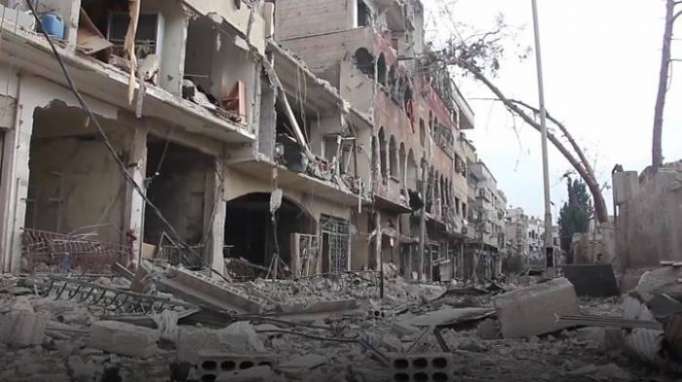 Syria war: Air strikes resume hours after UN approves ceasefire