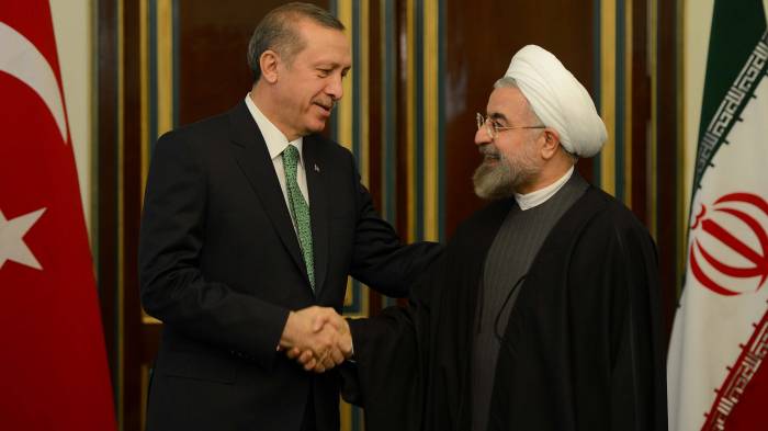 إتصال هاتفي بين رئيس الجمهورية أردوغان والرئيس الإيراني روحاني