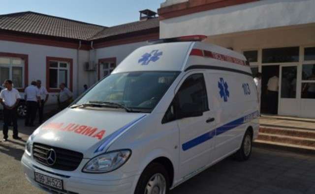 Sumqayıtda polis qəzaya düşüb