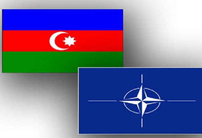 Se aborda cooperación entre Azerbaiyán y la OTAN