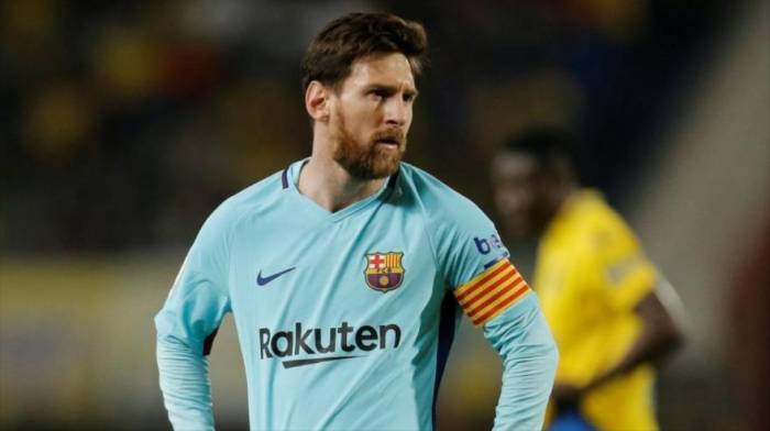 Una aerolínea se ve obligada a pedir perdón a Messi