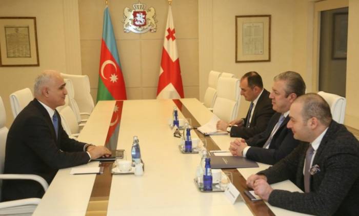 La delegación de Azerbaiyán se reunió con el primer ministro de Georgia