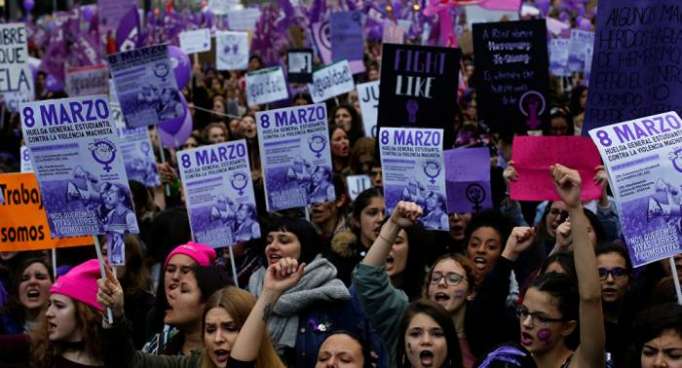 Los principales medios internacionales destacan la huelga feminista de España