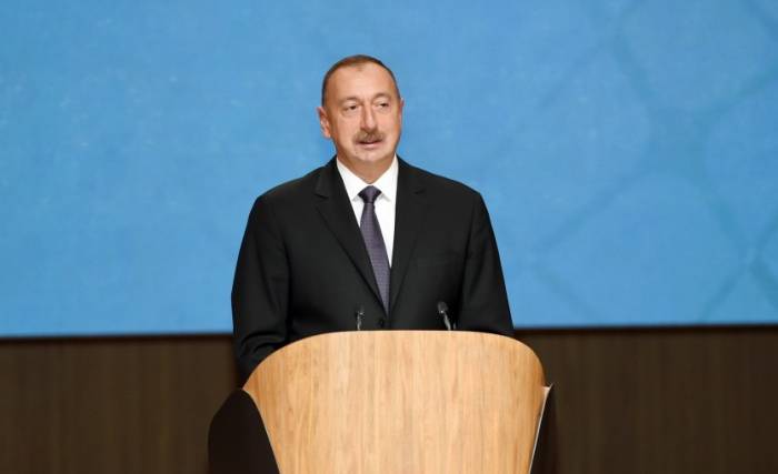 Ilham Aliyev: "Los fundadores de la República Democrática de Azerbaiyán estarían orgullosos de Azerbaiyán de hoy"