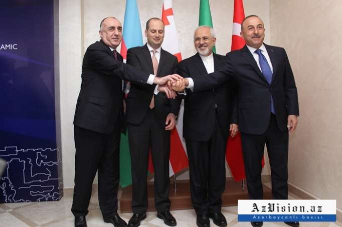 En Bakú comienza la reunión de los cancilleres de Azerbaiyán, Turquía, Irán y Georgia