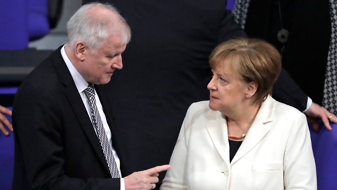Merkel widerspricht Seehofer in Islam-Frage