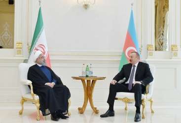 الرئيس:" العلاقات بين إيران وأذربيجان تصل الى اعلى ذروتها"-تم تحديث