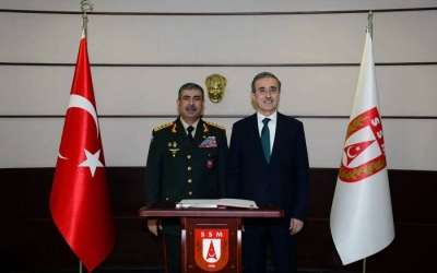Se discute cooperación técnico-militar entre Azerbaiyán y Turquía