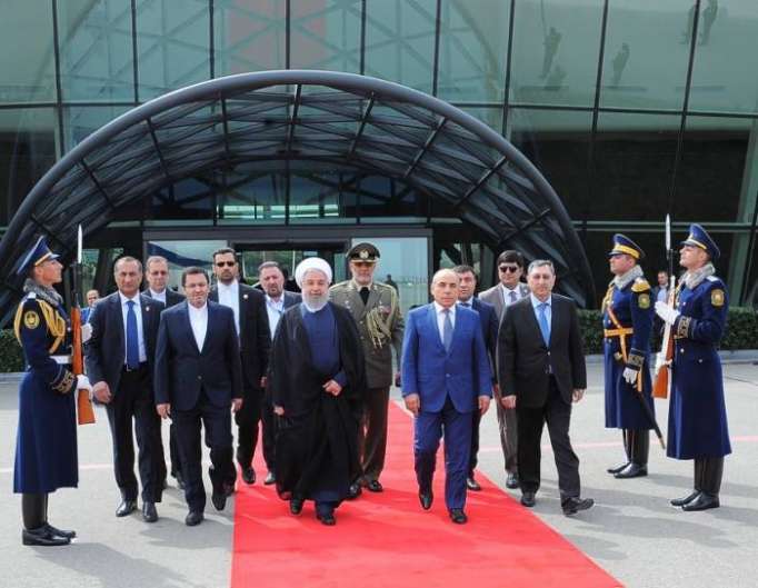 Le président iranien termine sa visite officielle en Azerbaïdjan
