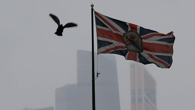 Britische Botschaft muss 50 Stellen abbauen