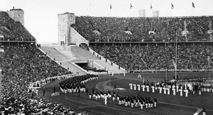 „Bei Hitler zu Gast“: Sacharowa erinnert Johnson an Olympia 1936