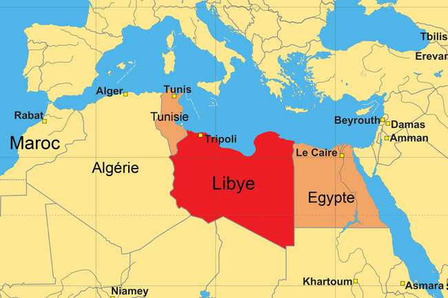 Libye : 8 morts dans un attentat suicide dans l