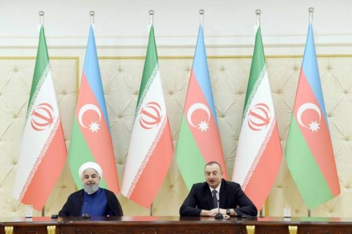 Azerbaijani, Iranian presidents make statement to the press