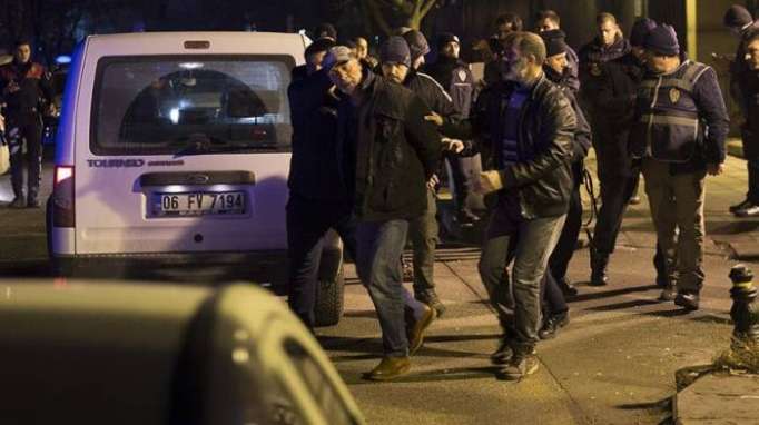 Turquie: 12 arrestations dans une opération anti-EI
