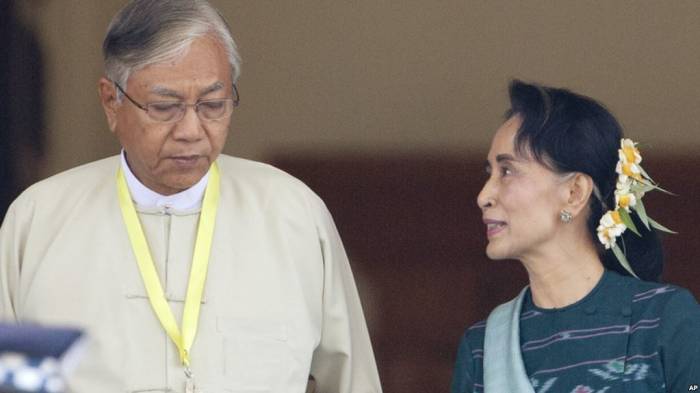 Myanma prezidenti istefa verib 