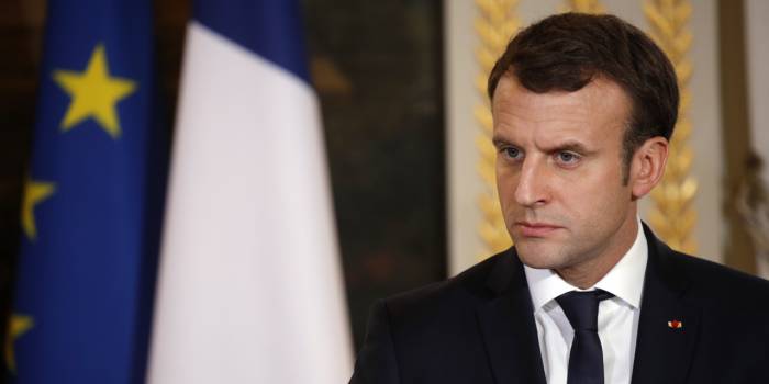 Réforme des institutions : Macron est prêt à aller au référendum