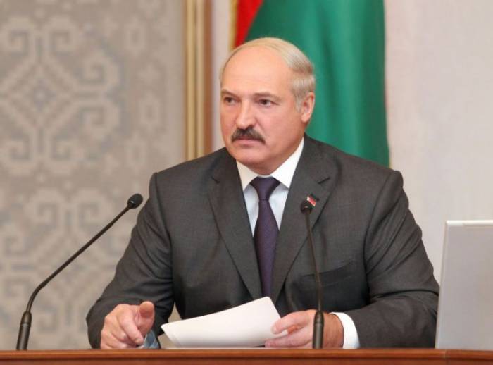 Lukaşenko İlham Əliyevə başsağlığı verib