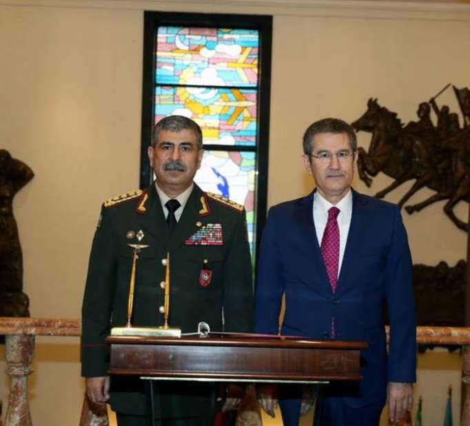 Azerbaijani defense minister meets with Turkish counterpart - PHOTOS