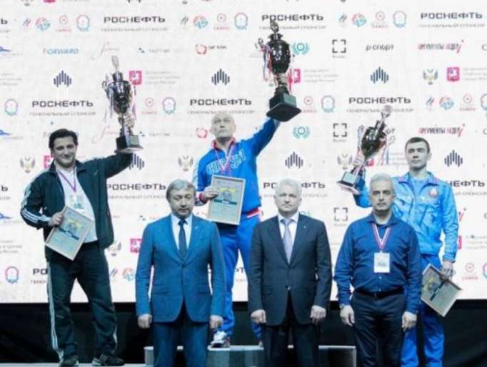 Azerbaijani sambo wrestlers win two world golds