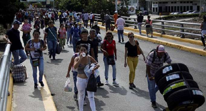 Gobierno de Colombia ordena cierre de frontera con Venezuela por elecciones legislativas