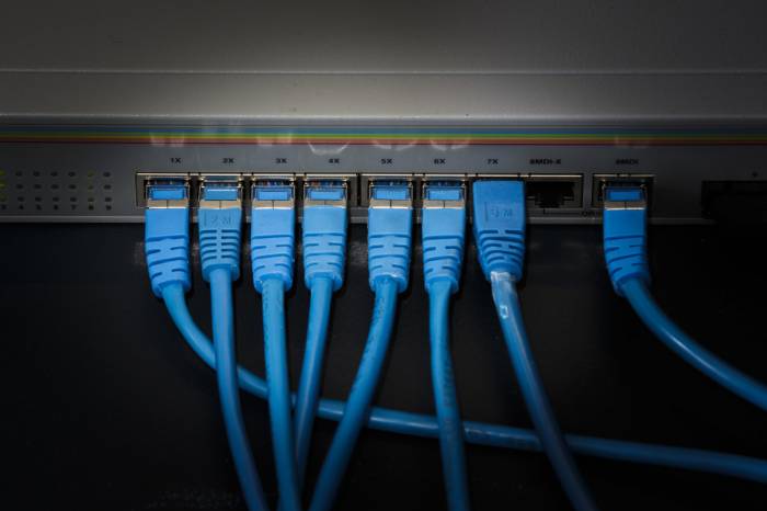 Sophisticated malware attacks through routers
