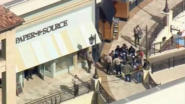 1 person dead in shooting at Southern California mall, authorities say