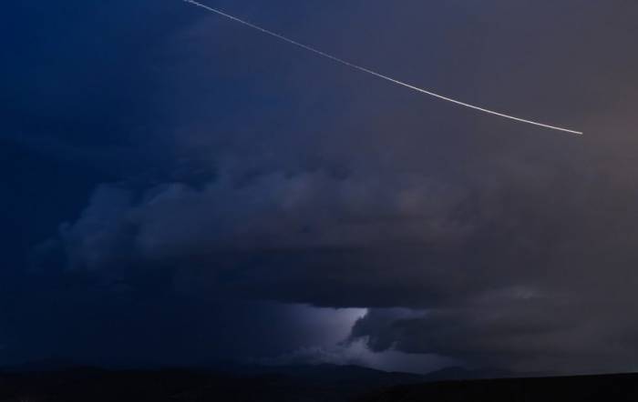 Meteor size of minivan caused booming fireball over Washington