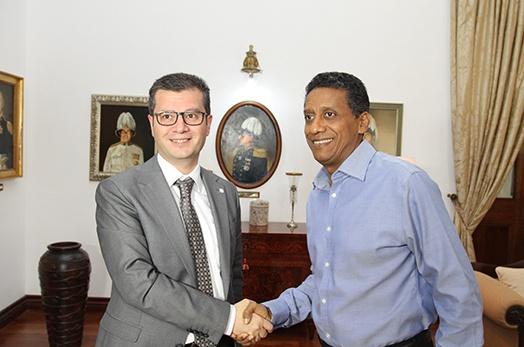 Seychelles president receives the Permanent Representative of Azerbaijan to the AU