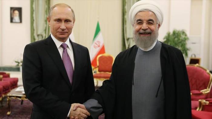 Le président iranien félicite Poutine pour sa réélection