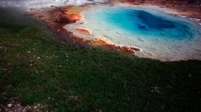 Yellowstone supervolcano may have underwater magma 