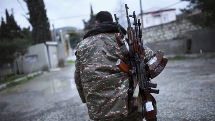 Ermənistan ordusunda oğurluq - Hərbi komissar şoka düşdü 