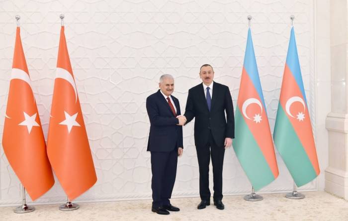 Azerbaijani president, Turkish PM hold phone talk