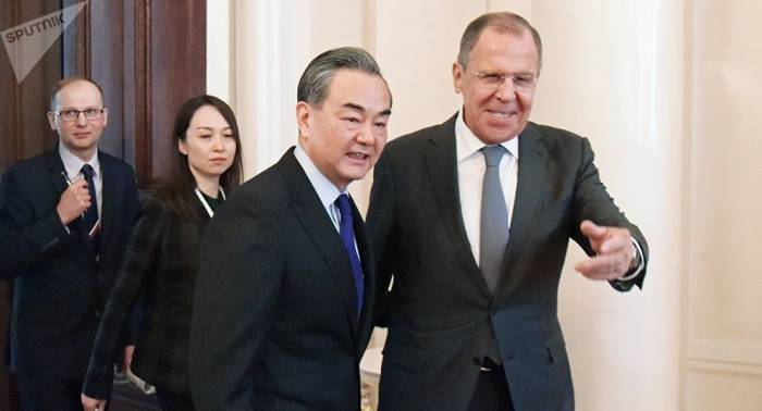 Ministro de Exteriores ruso resalta el carácter estratégico de las relaciones con China