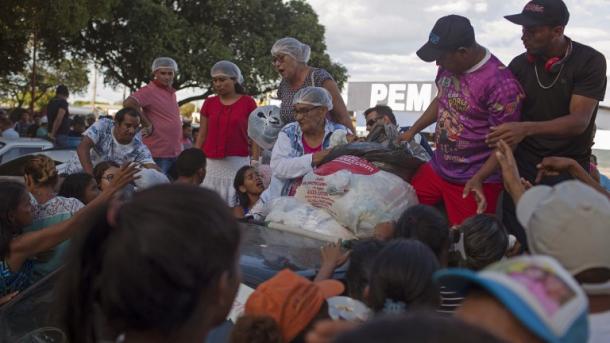 Más de 800 venezolanos entran en Brasil todos los días huyendo de su país