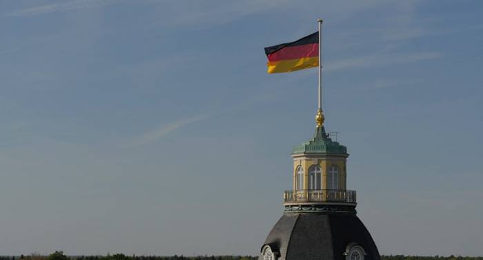 Alemania estudia privar a los yihadistas de sus pasaportes