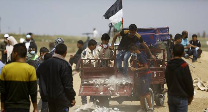 Protestas palestinas se reanudan en la Franja de Gaza junto a la verja con Israel