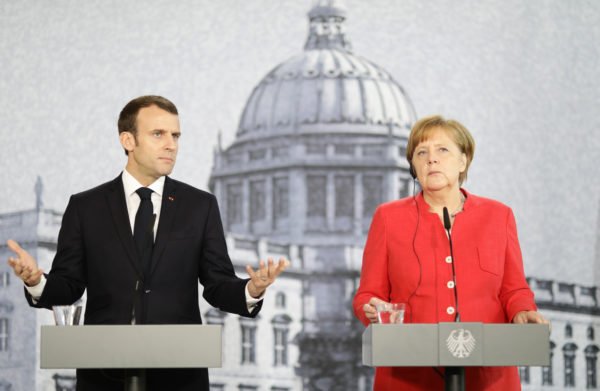 Merkel: Deutsche Sparer sollen für Europas Banken haften