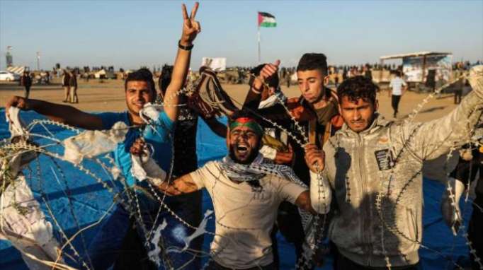 Palestinos exigen en Gaza retorno a sus tierras ocupadas por Israel