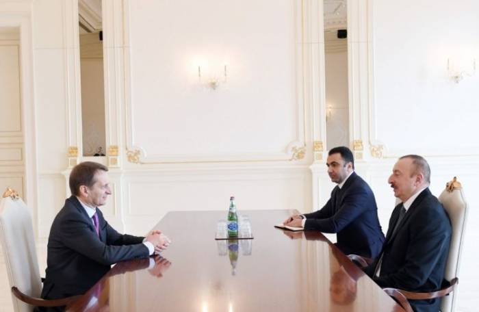 Präsident Aliyev empfängt den Chef des russischen Auslandsgeheimdiensts