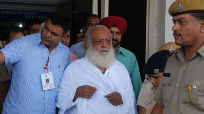 Indian guru Asaram Bapu jailed for life for raping teenage girl - UPDATED