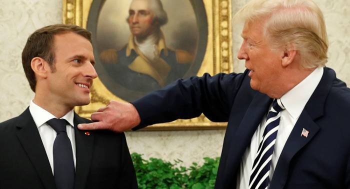 Hantieren statt taktieren: Trump und Macron nehmen sich zur Brust