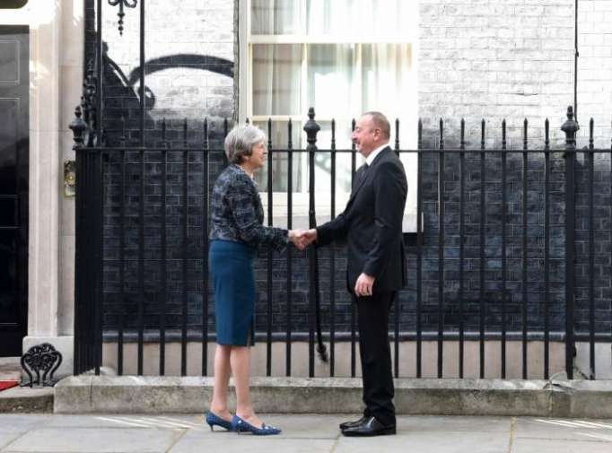 London: Treffen zwischen Präsident Ilham Aliyev und der britischen Premierministerin Theresa May