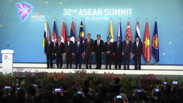 Singapur inaugura la cumbre ASEAN con un llamamiento a centralizar el bloque