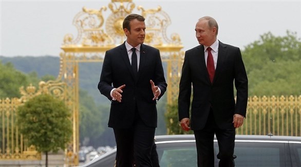 ماكرون يدعو لتعزيز الحوار مع روسيا بشأن سوريا