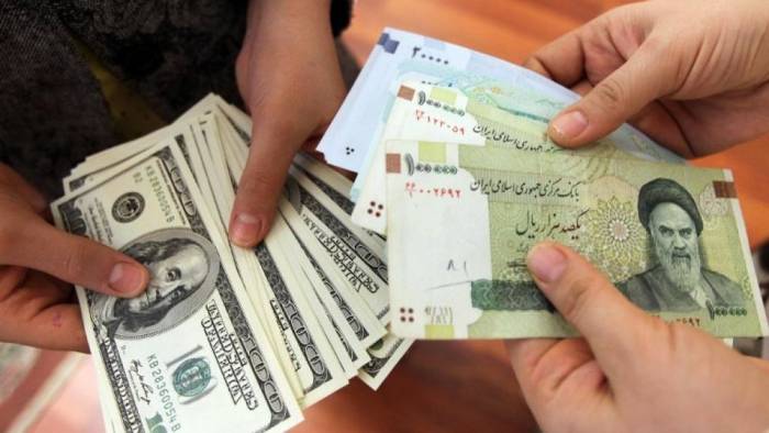 İran rəsmən dollardan imtina etdi