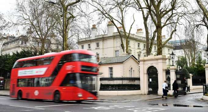 Briten entschuldigen sich bei russischen Diplomaten für ihre Regierung