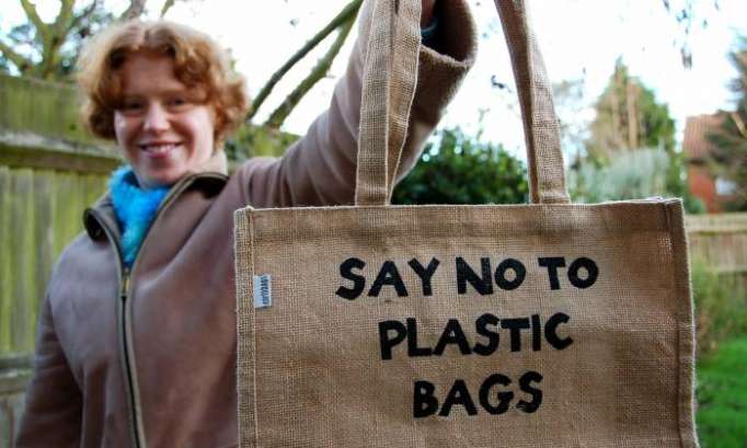 Drop in plastic bags littering British seas linked to introduction of 5p charge